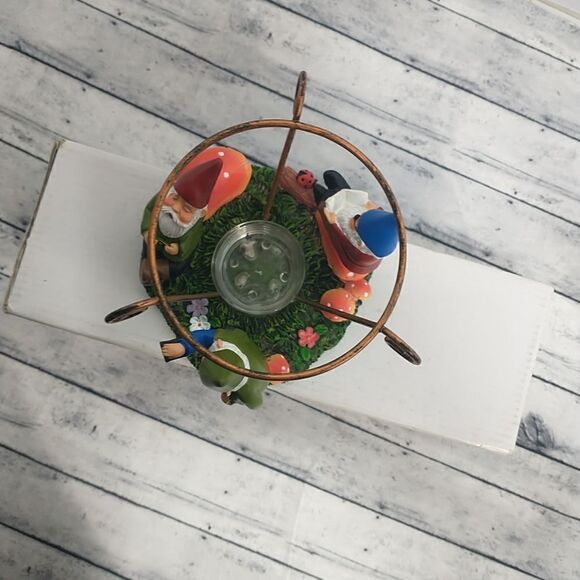 Retired Yankee Candle Gnome Tealight Candle Holder Wax Melter Missing Wax Bowl. - Picture 7 of 7